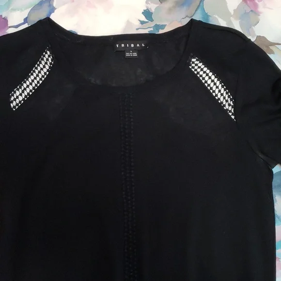 Tribal Top - Picture 5 of 7